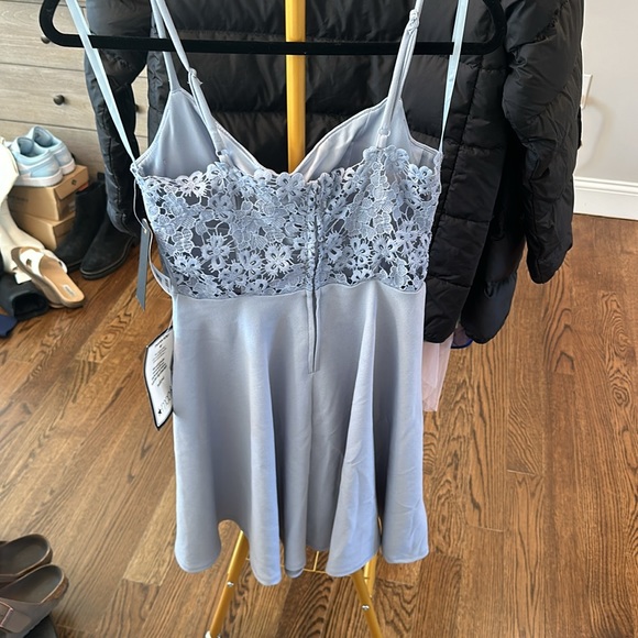 blue dress - Picture 2 of 3